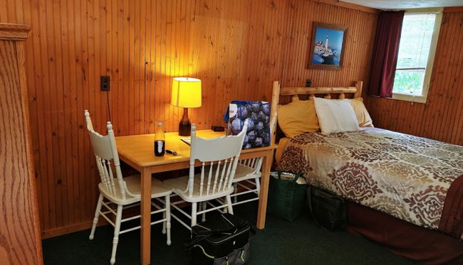 Motel Huron - Web Listing (newer photo)